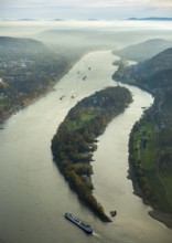 Bad Honnef, Rhine near Siebengebierge near Rolandswerth, Rhine valley in haze, Rhine island
