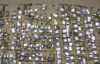 Aerial photo, Ruhr flood, flooded campsite CampingClub Garenfeld Ruhrbogen e.v, Westhofen,