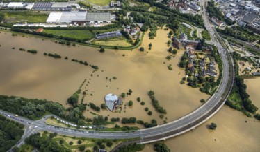 Aerial photo, Ruhr flood, flooding, Ruhr bridge Bochumer Straße, Hattingen, Ruhr area, North