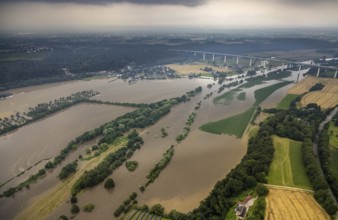 Aerial photo, Ruhr flood, flooding, Ruhr between Essen-Kettwig and Mülheim on the A52 motorway