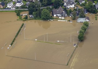 Aerial photo, Ruhr floods, flooding, DJK Blau-Weiß Mintard e.V., Kettwig, Essen, Ruhr area, North