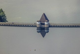 Aerial view, flood after heavy rainfall, Möhne dam with water level, Möhne dam wall, Günne, Lake