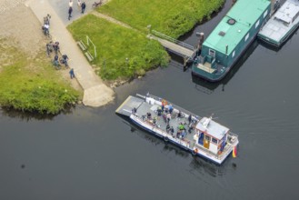Aerial view, RuhrtalFerry Hardenstein on the river Ruhr in the district Vormholz in Witten, Ruhr