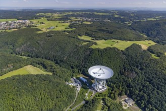 Aerial photograph, Effelsberg radio telescope in the Ahr Mountains in Holzem, Bad Münstereifel, Ahr