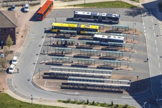 Aerial view, bus station, Franz-Etzel-Platz, ZOB, bicycle stand at railway station, Wesel, Ruhr
