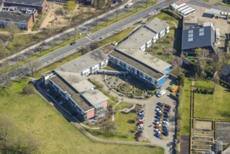 Aerial view, Nikolaus-Stift retirement home, artistic garden green space, Wesel, Ruhr area, Lower