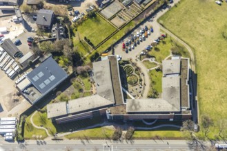 Aerial view, Nikolaus-Stift retirement home, artistic garden green space, Wesel, Ruhr area, Lower