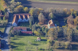 Aerial view, former manor, Haus Echthausen is a moated castle in Wickede-Echthausen, Echthausen,