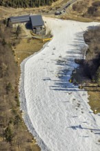 Kappe valley station, skiers on ski slope and chairlift, Winterberg, Sauerland, North