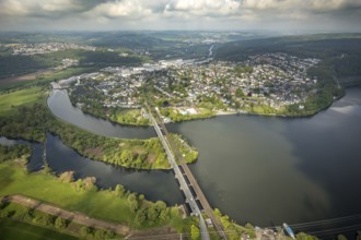 Aerial view, town view Wetter with railway bridge and Obergrabenbrücke Friedrichstraße over the