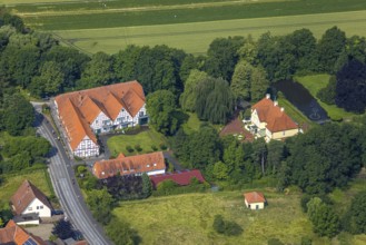 Aerial view, moated castle Haus Echthausen, Echthausen, Wickede, Sauerland, North Rhine-Westphalia,