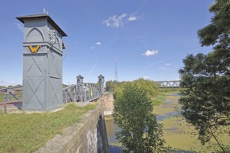 Railway lift bridge built in 1893 today's bicycle bridge, lift bridge, railway bridge, commercial