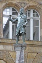 Eisenbart Fountain and monument to surgeon and physician Doctor Eisenbarth by Fritz von Graevenitz