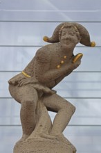 Eulenspiegel fountain, monument to Till Eulenspiegel, Eulenspiegel fountain, sculpture, figure,