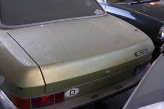 Photo of the dirty boot lid of an NSU RO 80, Hanover, Lower Saxony, Germany