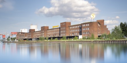 View over the Mittelland Canal to an industrial building, Hanover, Lower Saxony, Germany