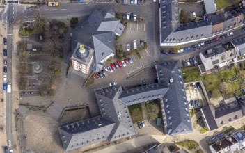 Aerial view, Old Town with Town Hall and St. Nicholas Church, Krämergasse and Kornmarkt,