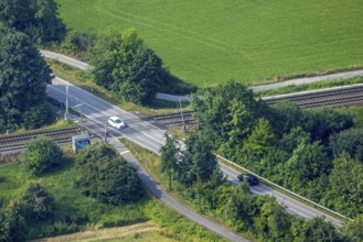 Aerial view, railway crossing Iwering, Westbüderich, Werl, Soester Börde, North Rhine-Westphalia,