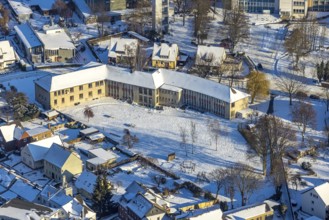 Aerial view, Walburgisschule, Paul-Gerhardt-Schule, Evangelische Paulus-Kirche, Evangelische