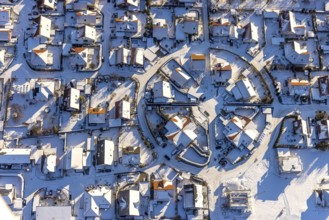 Aerial view, circular new development area Büderich, Vincenz-Frigger-Straße, winter, snow,