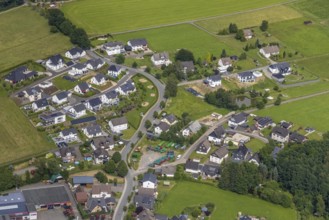 Aerial view, housing estate Zum Stollen in Altenhof, construction site Jahnstraße, Wenden,
