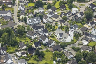Aerial view, Roman Catholic parish church of St. Kunibertus, Hünsborn, Wenden, Sauerland, North