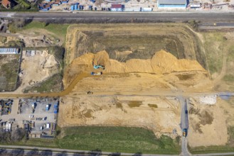 Aerial view, embankments and construction site Böskenstraße for new company settlements, Emmelsum,