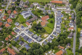 Aerial view, Gutshof Heckenstraße and new housing estate Gräfingschulteweg, Hemmerde, Unna, Ruhr