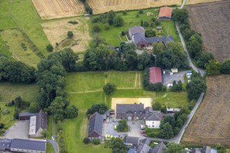 Aerial view, agricultural farm equestrian centre Stockumer Hellweg, Stockum, Unna, Ruhr area, North