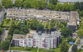Aerial view, residential buildings in need of renovation Stuttgarter Straße, Königsborn, Unna, Ruhr