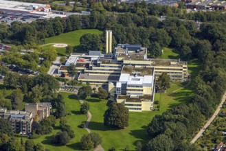 Aerial view, Helios Klinikum Schwelm in the district Lindenberg in Schwelm, Ruhr area, North