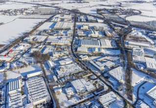 Aerial view, industrial area Soest-Ost at the federal road B475, winter, snow, Soest, Soester