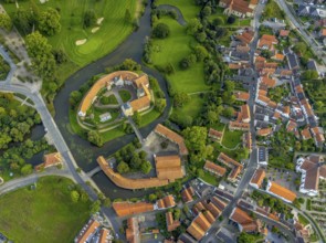 Aerial view, Burgsteinfurt Castle, also known as Steinfurt Castle, in the Burgsteinfurt district of