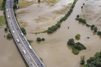 Aerial photo, Ruhr flood, Ruhr bridge of the Sauerland line A45, motorway bridge A45, Wandhofen,