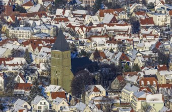 Aerial view, Protestant Church of St. Pauli, winter, snow, Soest, Soester Börde, North