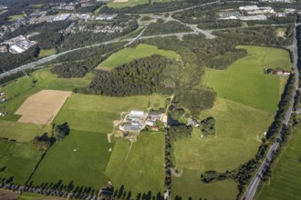 Aerial view, Farm Simon surrounded by meadows and fields between Gevelsberger Straße and Hattinger
