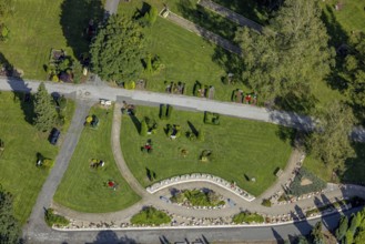 Aerial view, cemetery Öhde, also evang. cemetery Schwelm, in the district Öhde in Schwelm, Ruhr