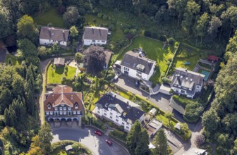 Aerial view, Hotel Haus am vineyard Baudenkmal und Wohnsiedlung Kölner Straße in Schwelm, Ruhr