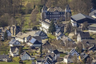 Aerial view, Hotel and Castle Gevelinghausen, St. Maria Magdalena Church, Gevelinghausen, Olsberg,