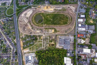 Aerial view of the former trotting track in the Hillerheide district, ISEK project Wohnen am