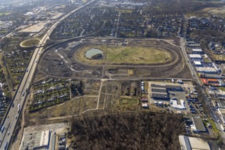 Aerial view, Former racecourse becomes a residential neighbourhood, Project Living by the lake at