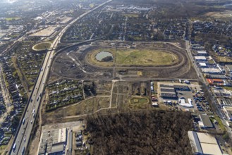 Aerial view, Former racecourse becomes a residential neighbourhood, Project Living by the lake at