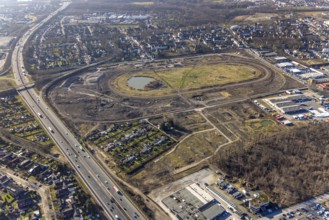 Aerial view, Former racecourse becomes a residential neighbourhood, Project Living by the lake at
