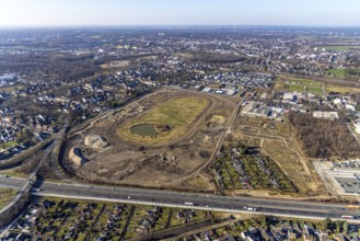 Aerial view, Former racecourse becomes a residential neighbourhood, Project Living by the lake at