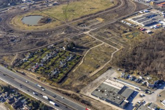 Aerial view, Former racecourse becomes a residential neighbourhood, Project Living by the lake at