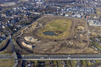 Aerial view, Former racecourse becomes a residential neighbourhood, Project Living by the lake at