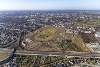 Aerial view, Former racecourse becomes a residential neighbourhood, Project Living by the lake at