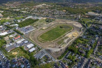 Aerial view of the former trotting track in the Hillerheide district, ISEK project Wohnen am
