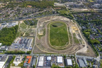 Aerial view of the former trotting track in the Hillerheide district, ISEK project Wohnen am
