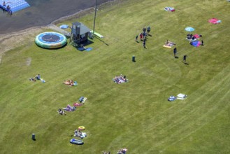 Aerial view, Biggesee, Camping Biggesee - Vier Jahreszeiten, bathers on sunbathing lawn, Sondern,